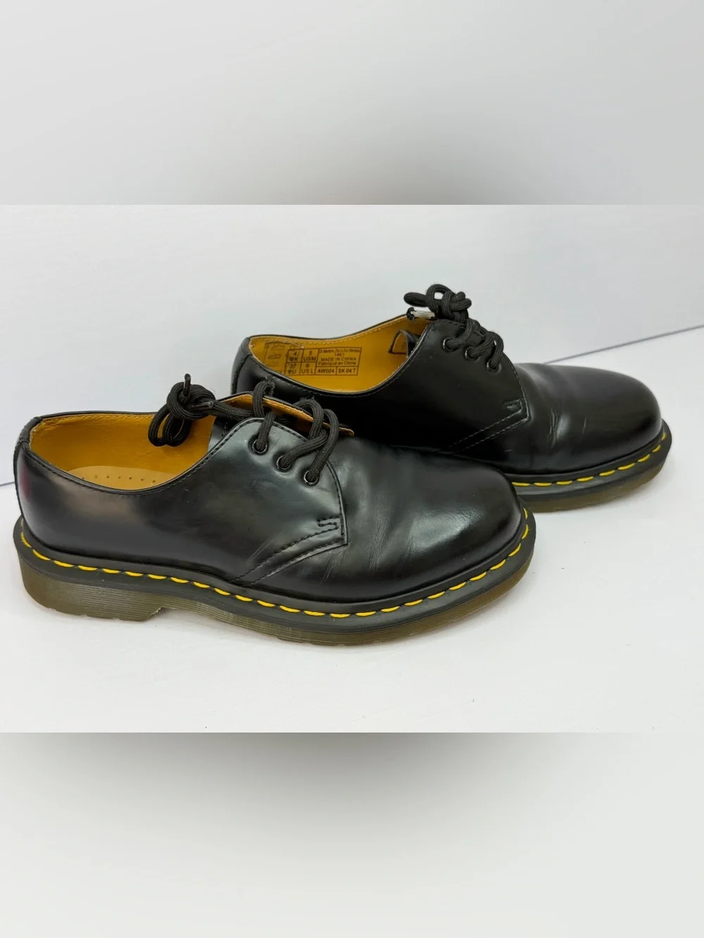 Dr. Martens 1461 Black Leather Shoes US Women 6 Men 5 UK 4 EU 37 3-Eye Oxford